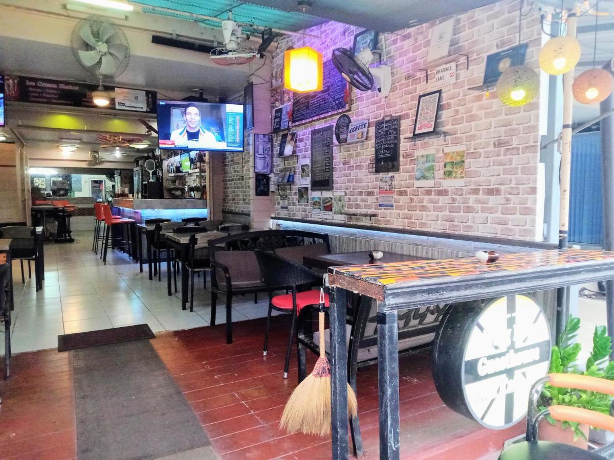 Living Room Guesthouse & Cafe Bar Karon Exterior photo